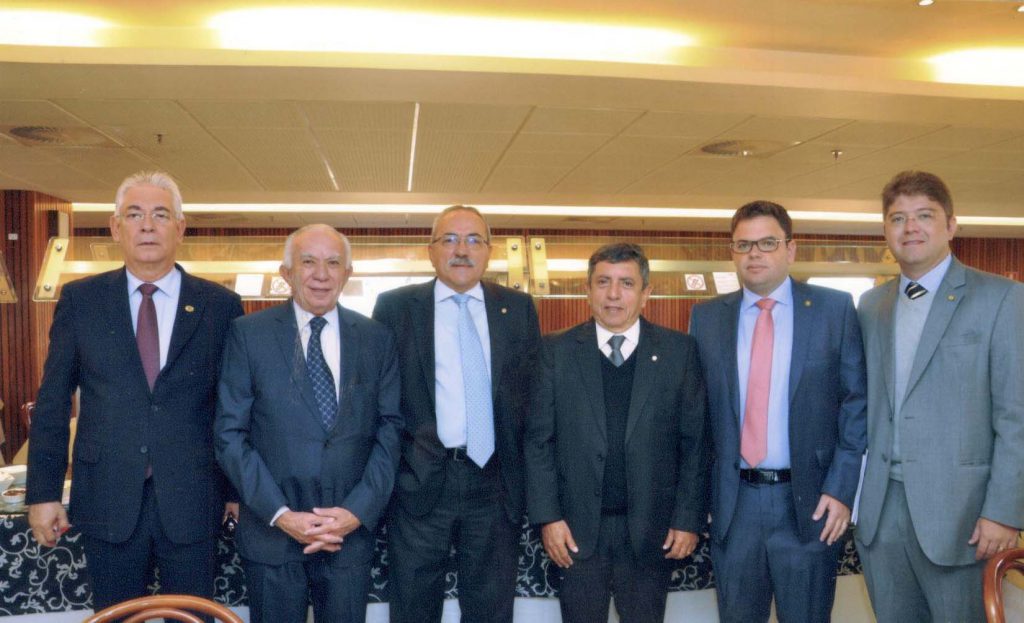 FOTO 01
